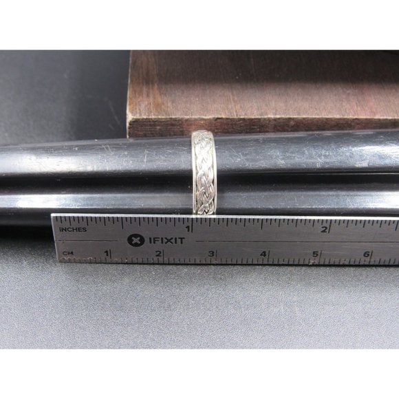 Size 8 Sterling Silver Very Cool Braid Pattern Band Ring - Picture 6 of 7